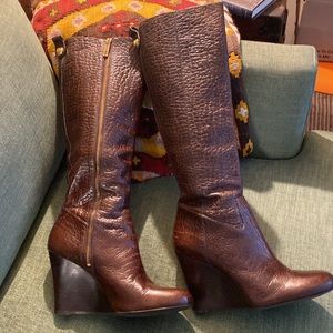 Tory Burch Dabney Knee High Leather Wedge Boots Sz 10.5 Brown Croc